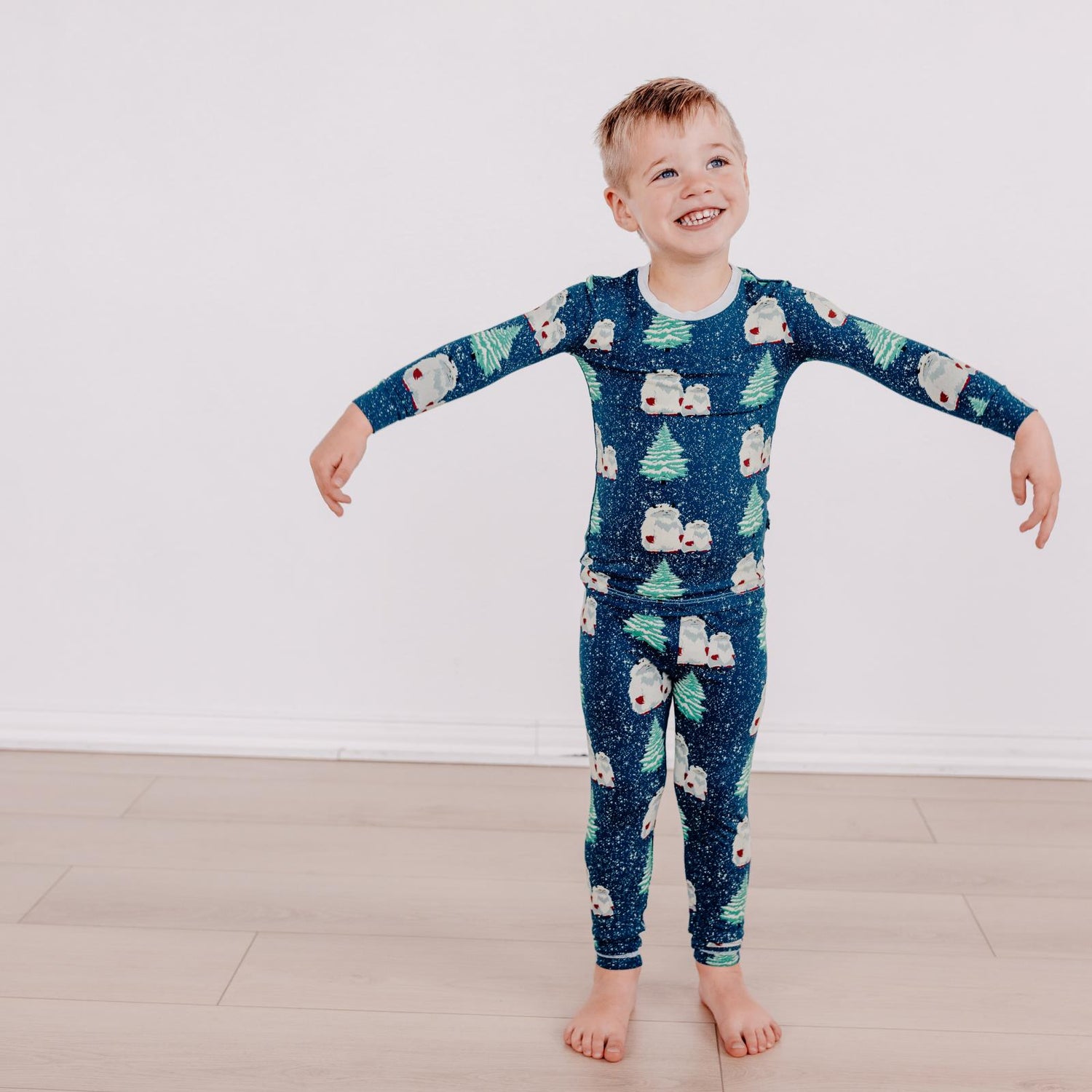 Print Long Sleeve Pajama Set in Peacock Yeti (338782)