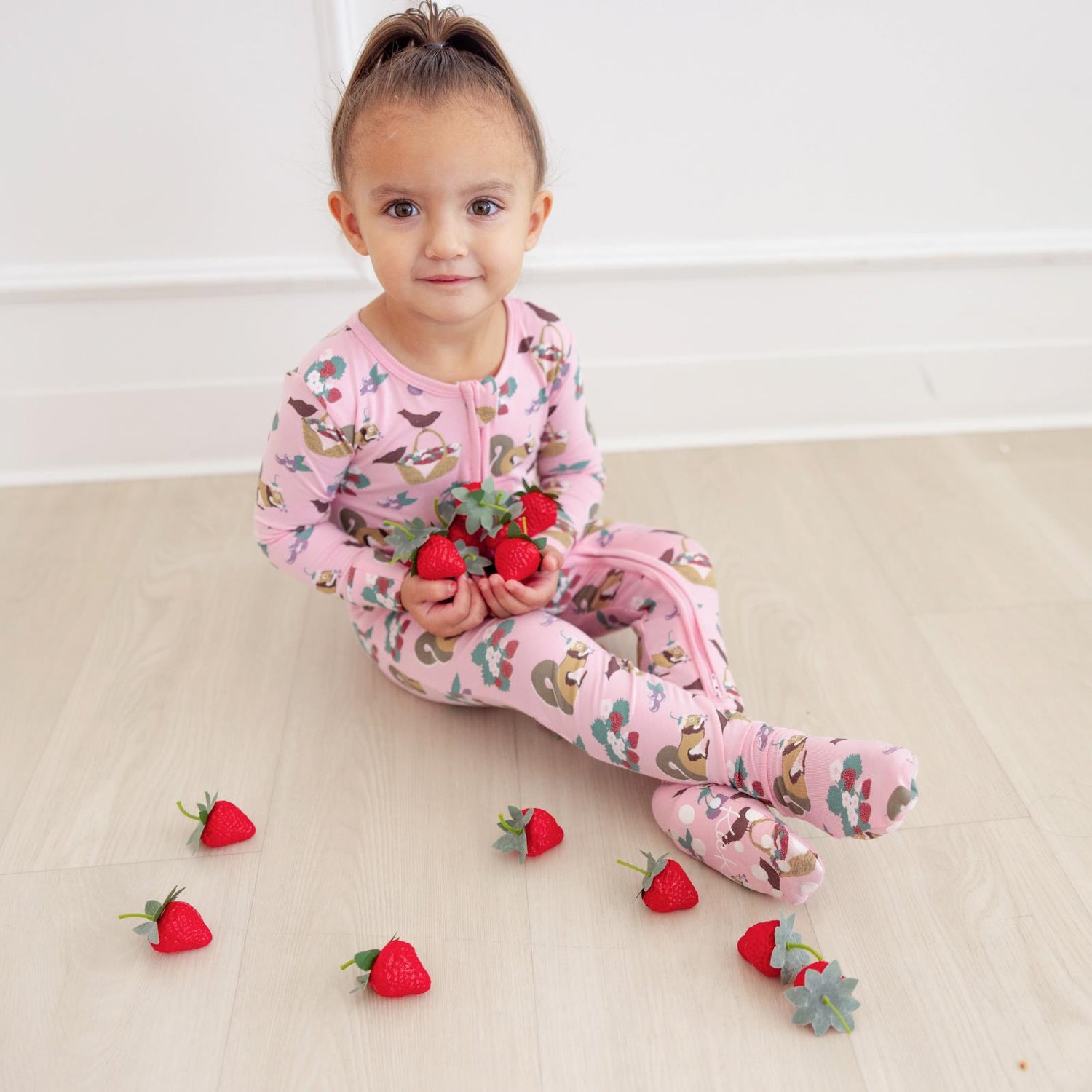 Print Footie with 2 Way Zipper in Cake Pop Berry Picking (319834)