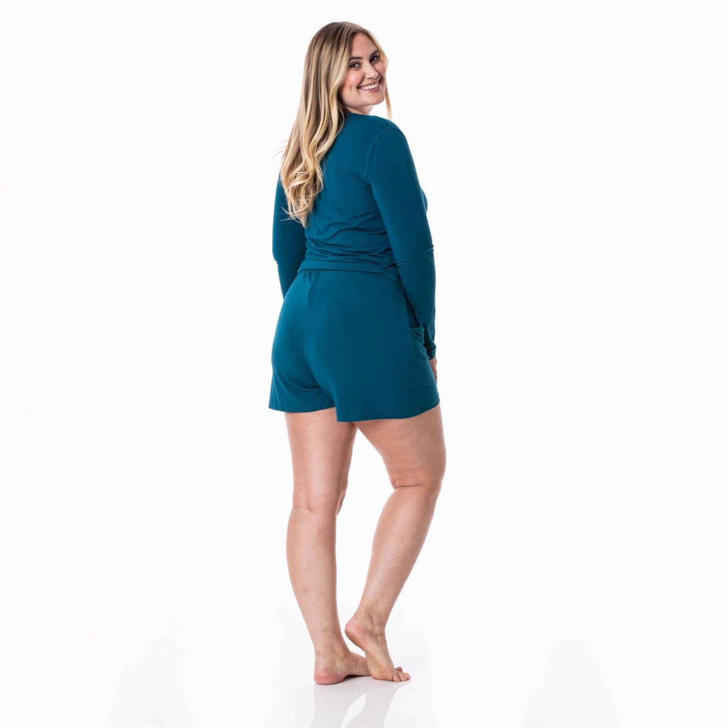 Women's Long Sleeve Relaxed Tee in Peacock