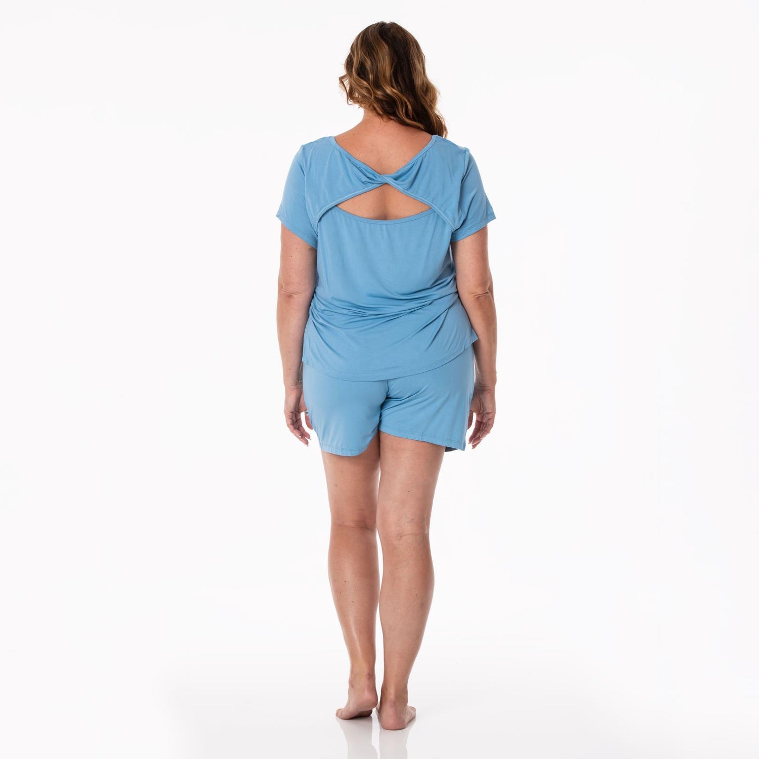 Women's Short Sleeve Twist-Back Tee in Dream Blue